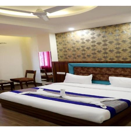 Hotel Royal Villa 2, Amritsar Exteriör bild