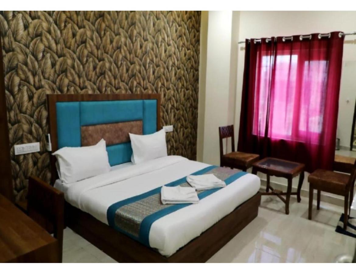 Hotel Royal Villa 2, Amritsar Exteriör bild