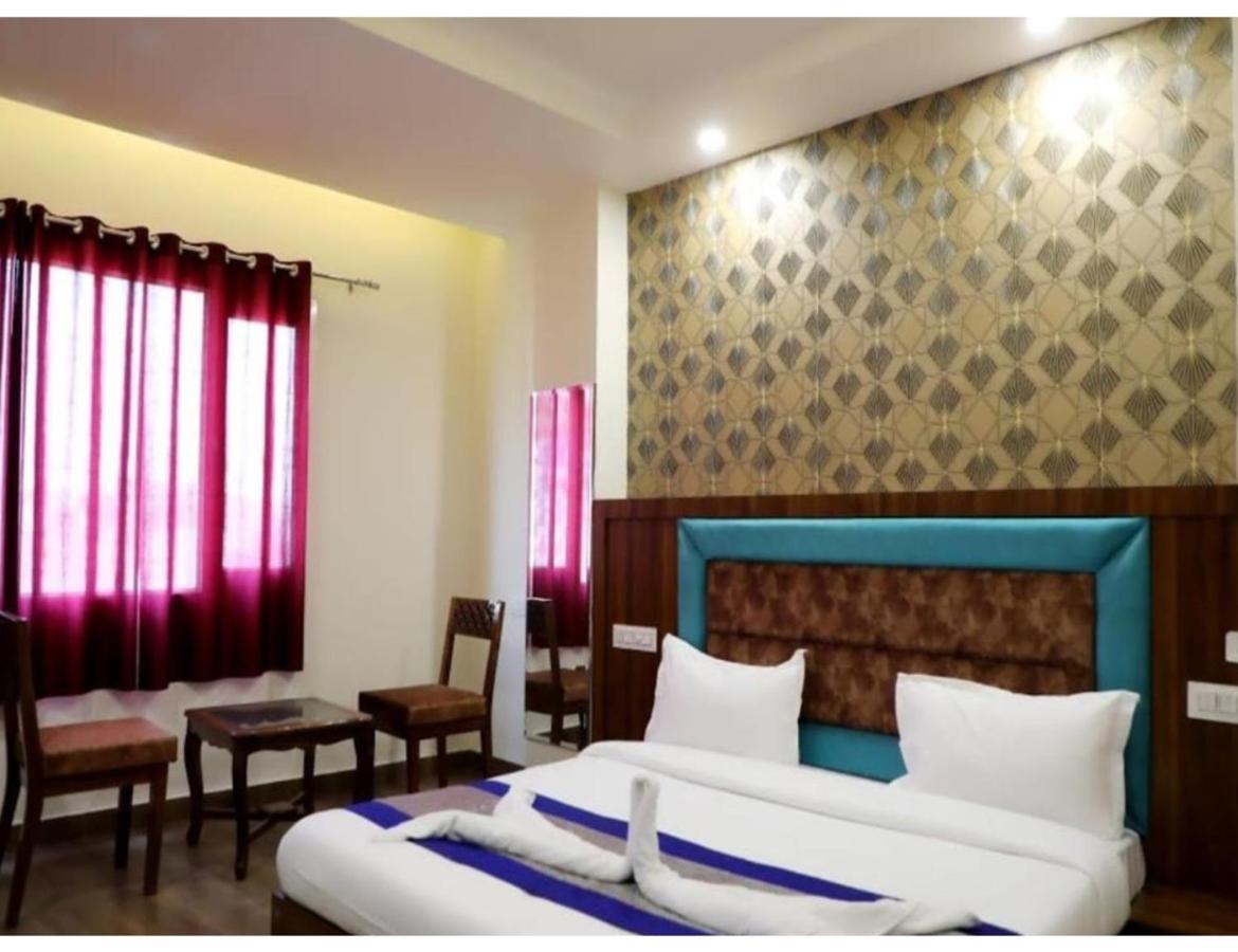 Hotel Royal Villa 2, Amritsar Exteriör bild