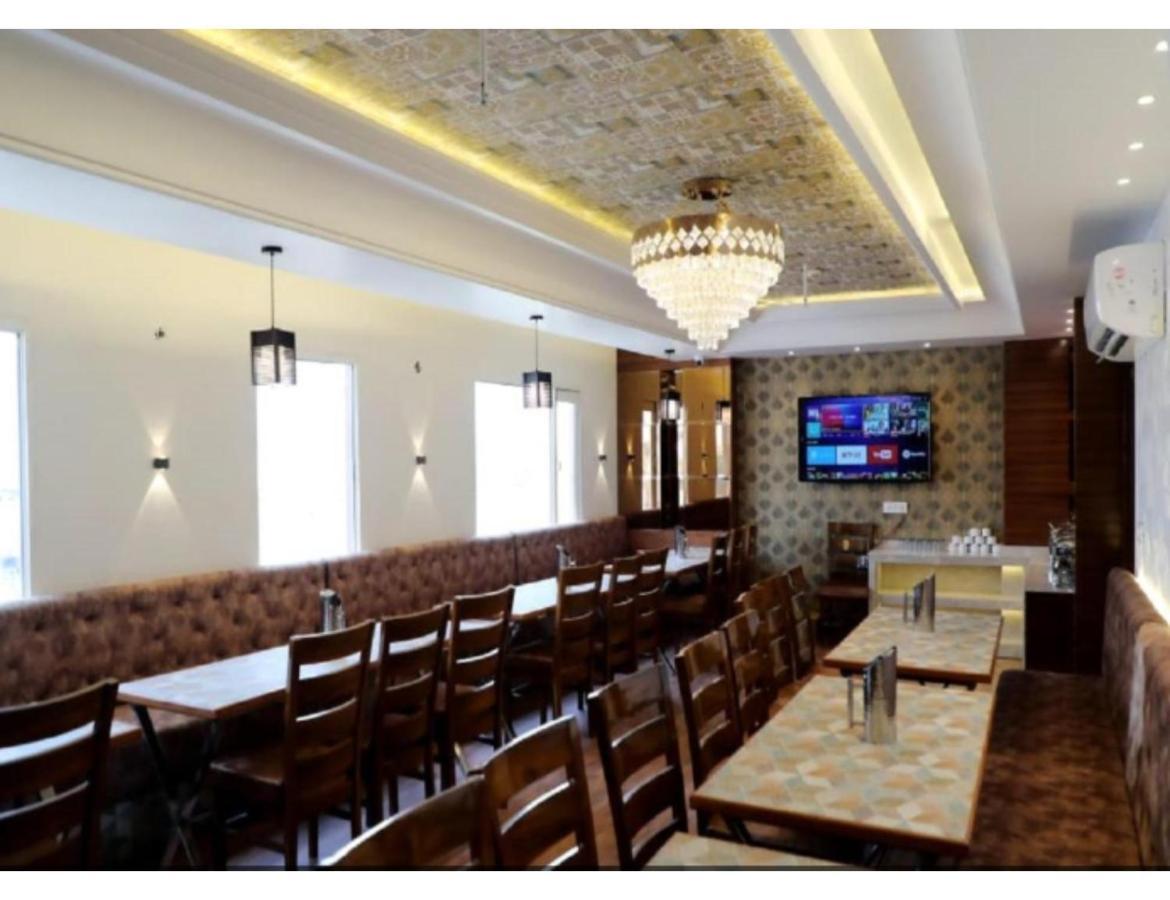 Hotel Royal Villa 2, Amritsar Exteriör bild